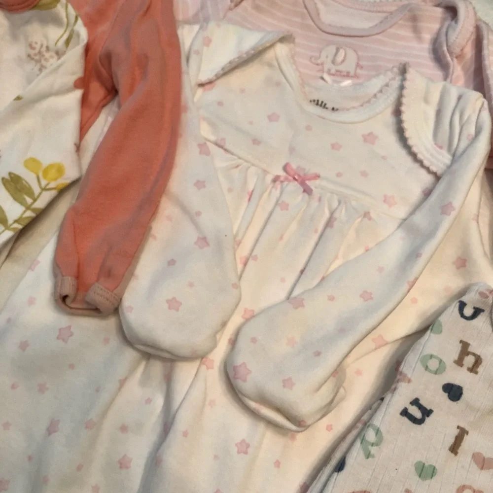 Lot of 8/ 0-3 months old baby girl onesies pajamas sleepwear warm cuddle cute